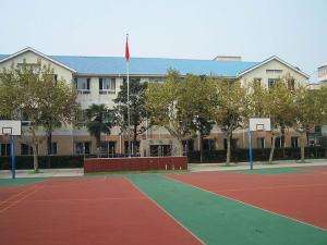 上海市洵阳中学