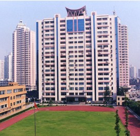 上海市附属大境初级中学