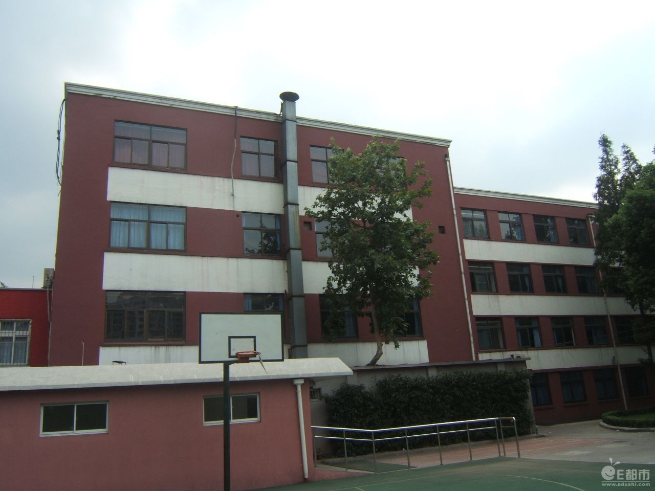 上海市零陵中学